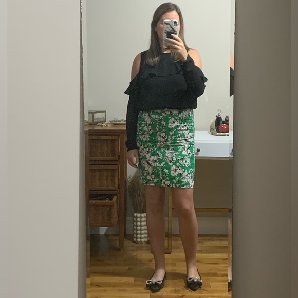 Forever 21 floral pencil skirt - Picture 3 of 9